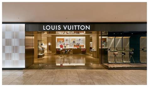 louis vuitton bangalore ub city.